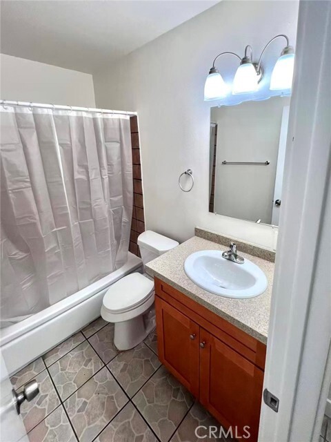 Building Photo - 4109 W 5th St