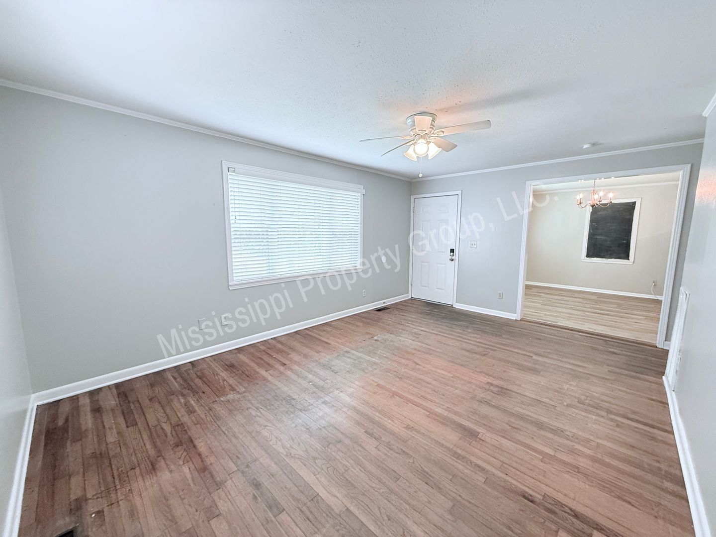 Building Photo - 1203 S 14th St