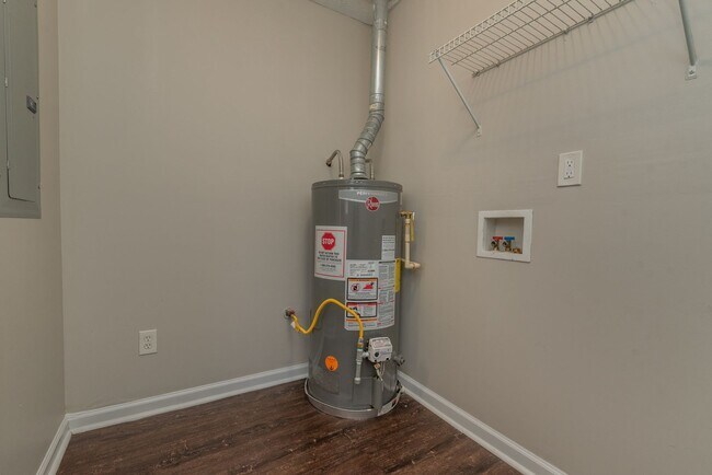 Building Photo - 3609 Stanton Ct