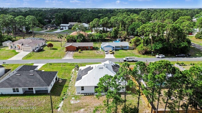Building Photo - 1444 Seeley Cir NW