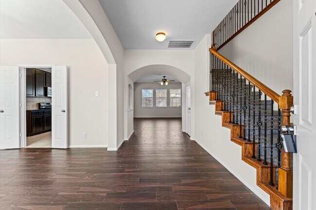 Building Photo - 13310 Cypress Palms Court