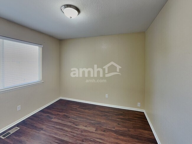 Building Photo - 19663 E 49th Ave