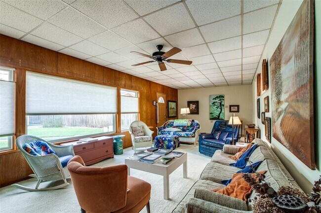 Building Photo - 8421 Baker Dr
