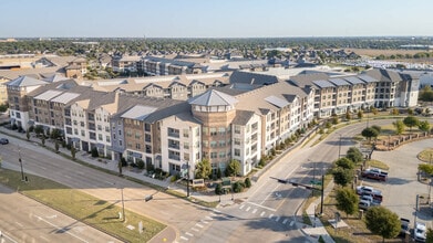 Building Photo - Ayla Stonebriar