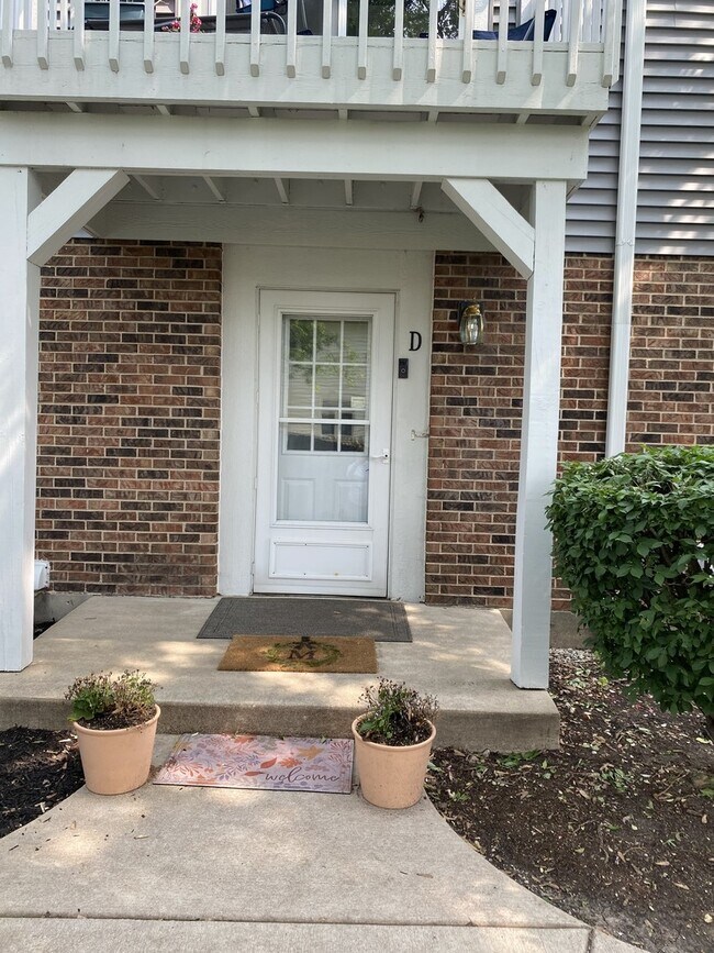Building Photo - 2743 Wayfaring Ln