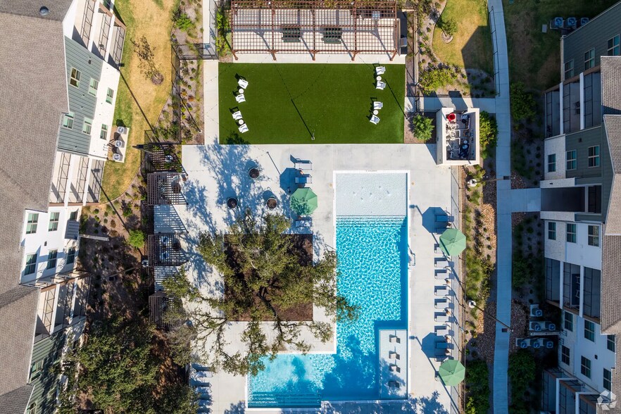 Building Photo - 116 Talon Grasp Trail