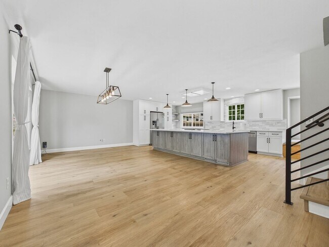 Building Photo - Gorgeous Home in Centennial!