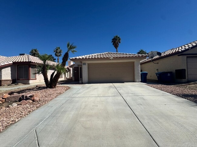 Primary Photo - Beautifully Renovated 2 Bed Single Story Home