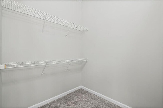 Building Photo - 1969 Seymour Dr NW