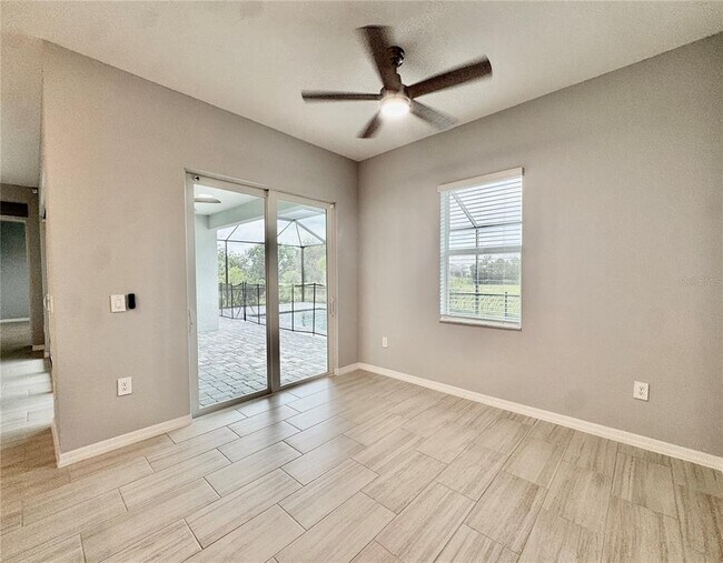 Building Photo - 19227 Scallop Lp