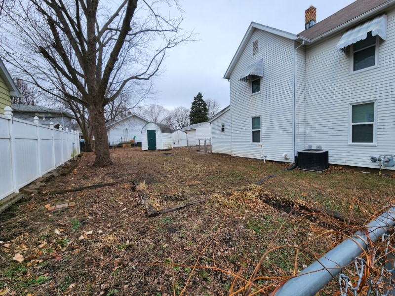 Building Photo - 2330 Grand Ave