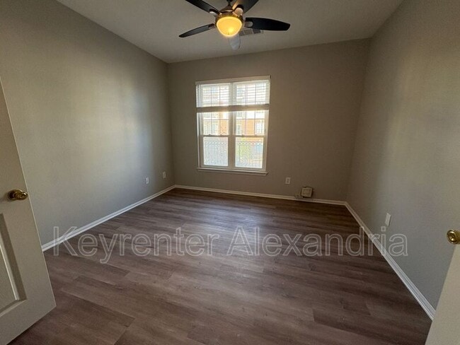 Building Photo - 1571 Spring Gate Dr.