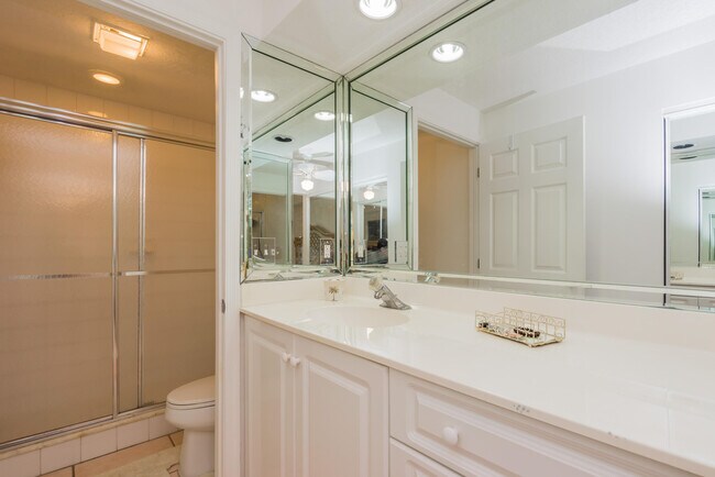 Building Photo - 501 Muirfield Ct