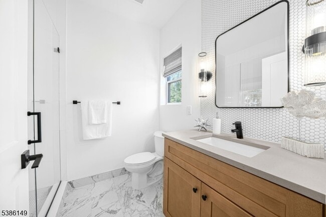 Building Photo - 20 Encampment Court