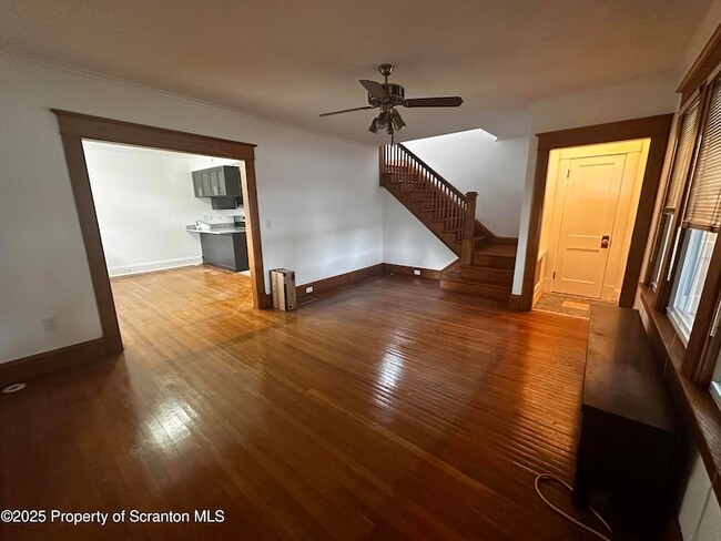 Building Photo - 1715 Tripp Ave