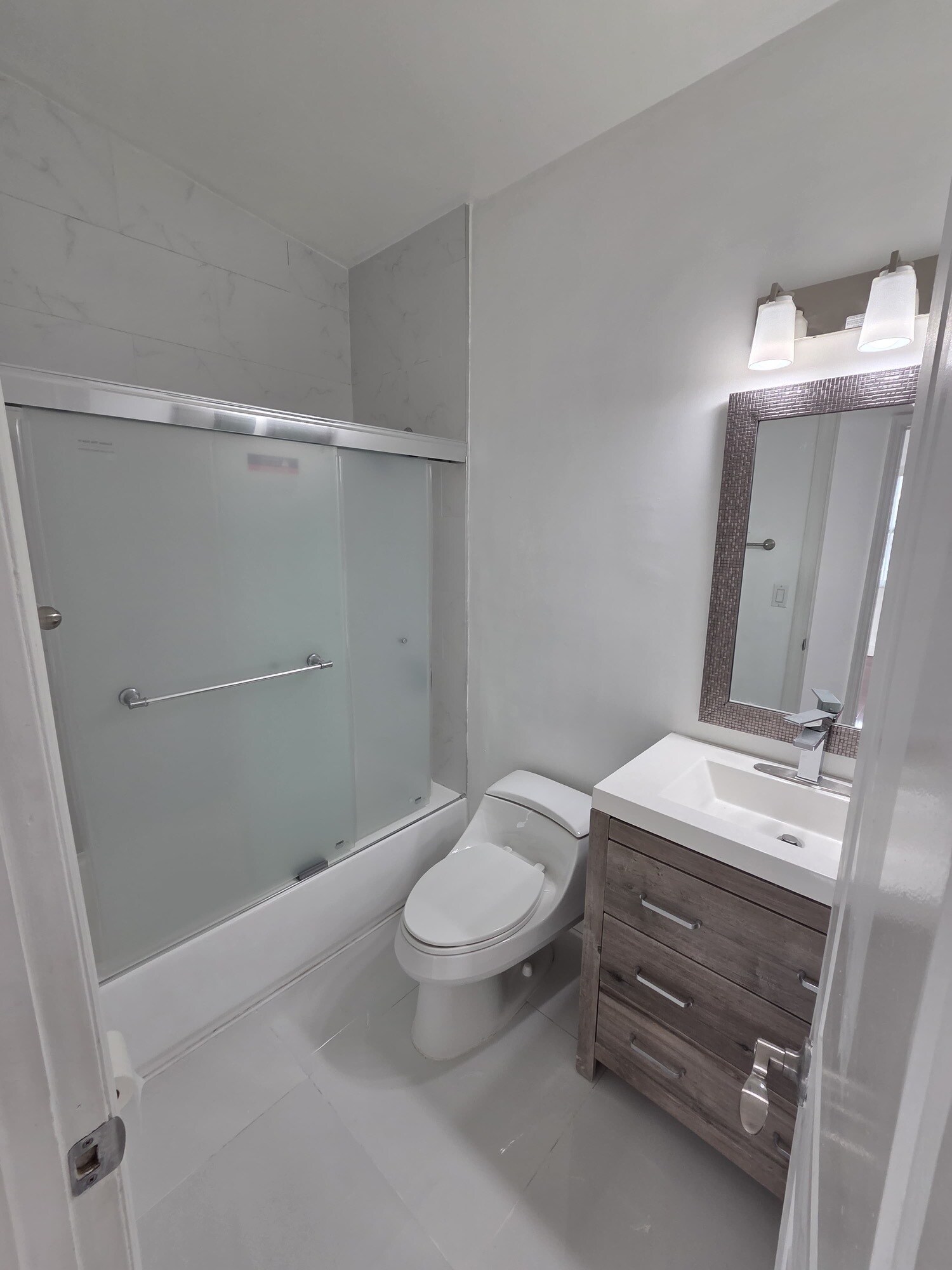 Building Photo - 20845 Grouper Dr