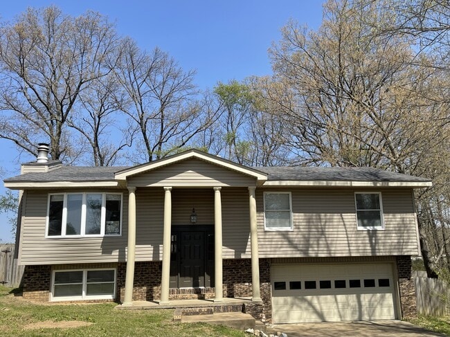 Building Photo - 2018 Timberridge Dr