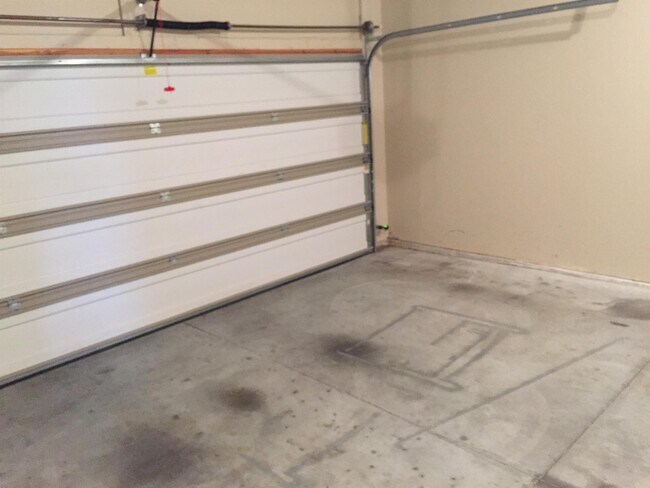 Building Photo - 1115 N Missouri Dr