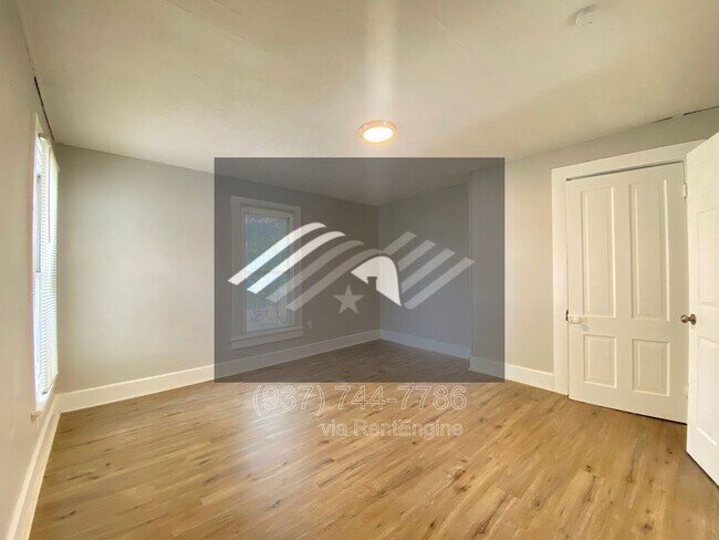 Building Photo - 323 Harrison St