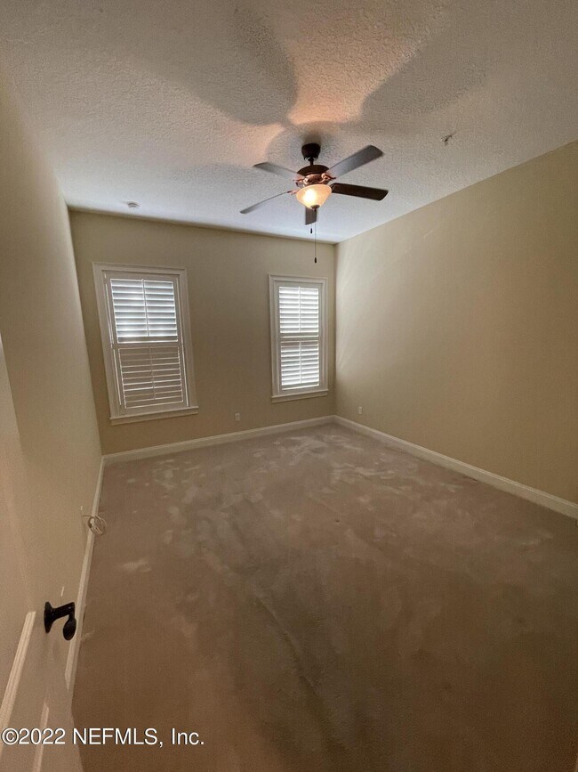 Building Photo - 1406 Sunset View Ln