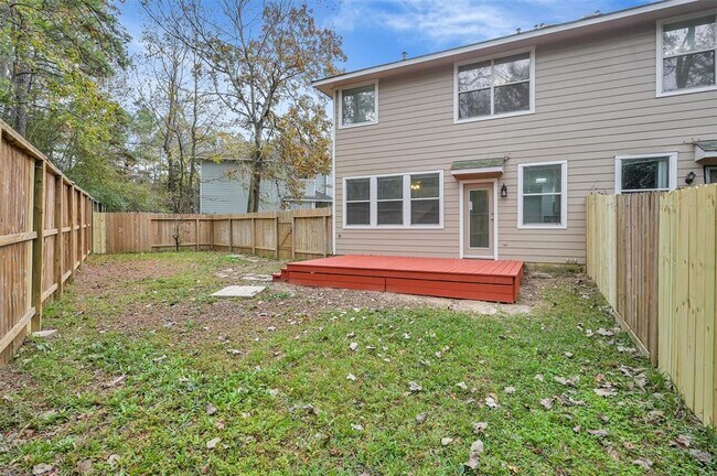 Building Photo - 3 Peach Ridge Pl