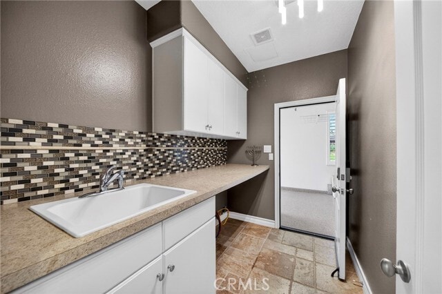 Building Photo - 7837 Lady Banks Loop