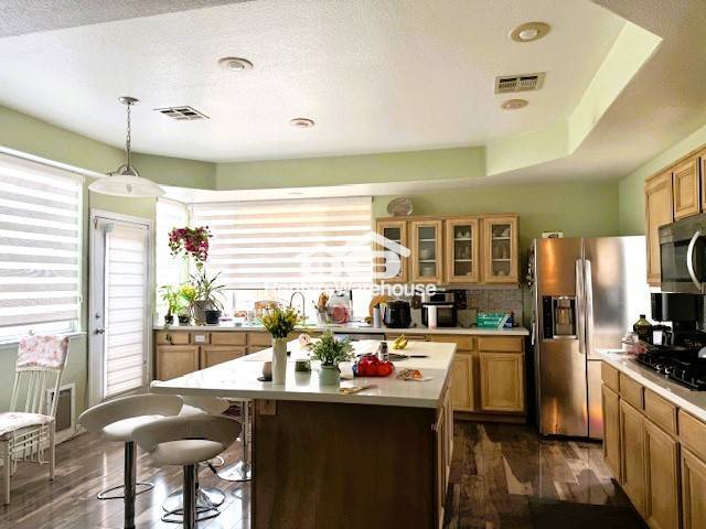 Building Photo - 9000 Cotton Rose Way