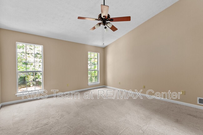 Building Photo - 3525 Park Bluff Ln NW