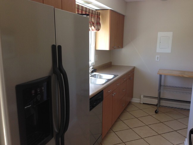 Building Photo - 8158 Durbin Terrace