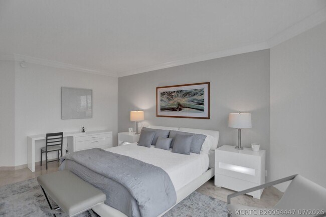 Building Photo - 3100 N Ocean Blvd