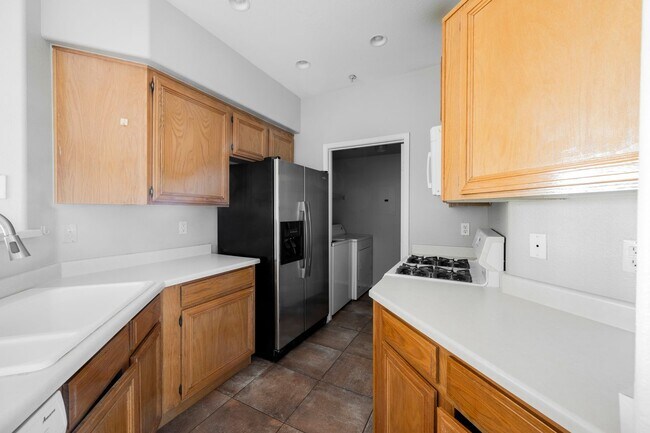 Building Photo - 7189 S Durango Dr