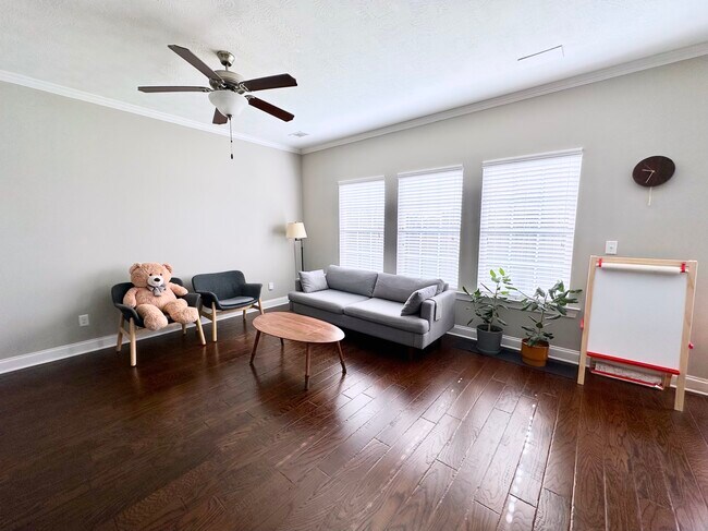 Building Photo - 456 Brantley Cove Cir