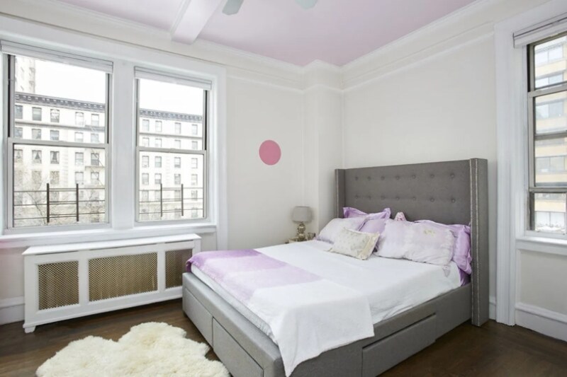 Building Photo - 241 W 97th St