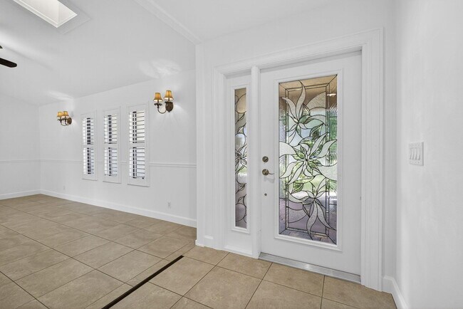 Building Photo - 1776 The 12th Fairway