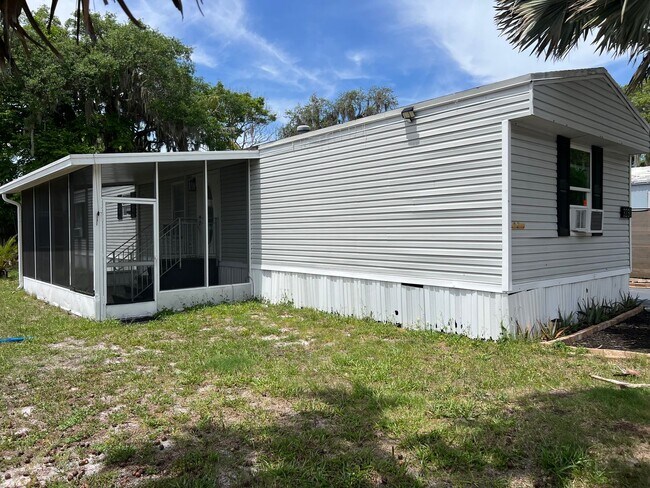 Building Photo - Charming Updated 3-Bedroom Home Near Lake Nona – Move-In Ready!