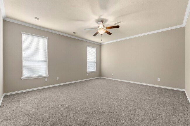 Building Photo - 34 Sawbridge Cir