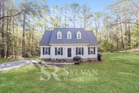 Building Photo - Gorgeous 3BR 2.5BA Home for You