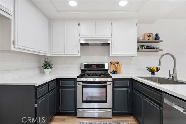 Building Photo - 700 W 2nd St