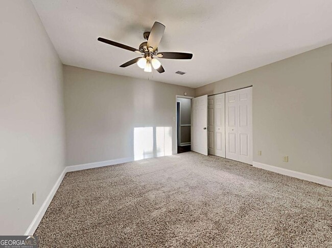 Building Photo - 968 Country Oaks Ct
