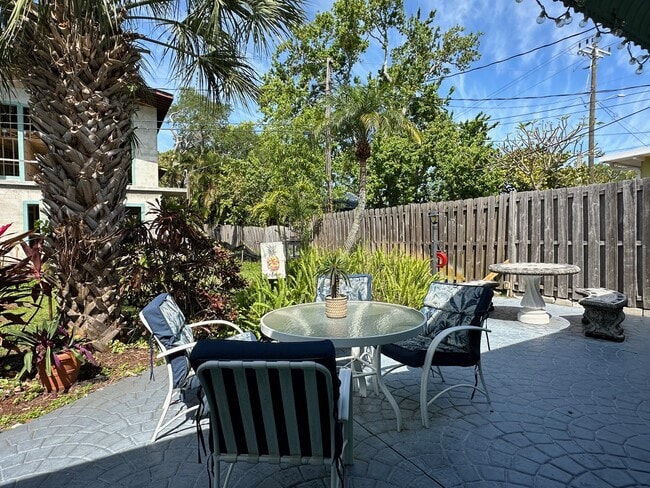 Back patio - 3605 Iroquois Ave