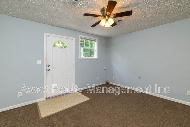Building Photo - 204 Wynn Ave