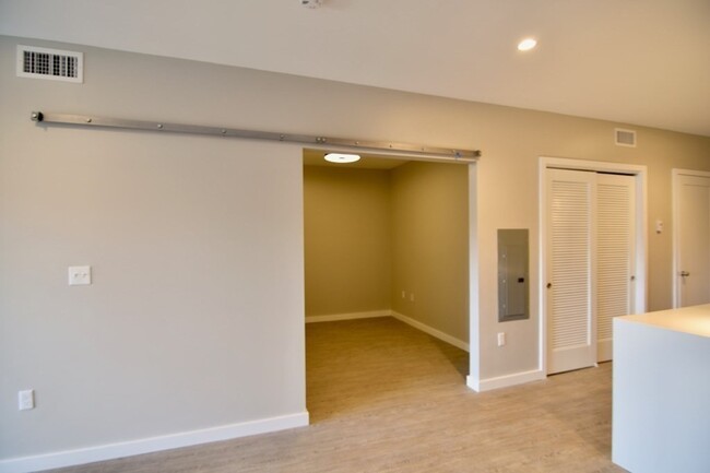 Building Photo - 120 Savin Hill Ave
