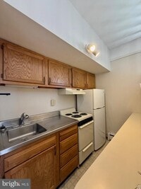 Building Photo - 1503 N Broom St