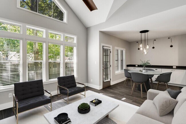 Building Photo - 240 Renaissance Pkwy NE