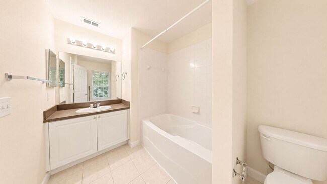 Building Photo - 763 Siena Palm Dr