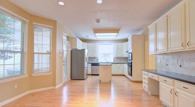 Building Photo - 1226 Rabbs Crossing