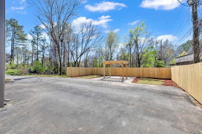 Building Photo - 120 Vulcan Rd