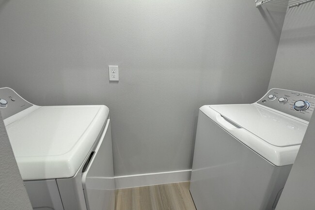 Building Photo - Frederick Isles Townhomes - Delray Beach