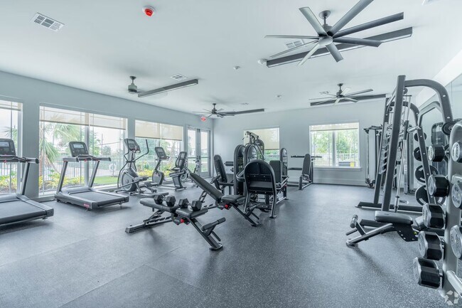 Building Photo - Balanced Living with Resort-Style Perks!