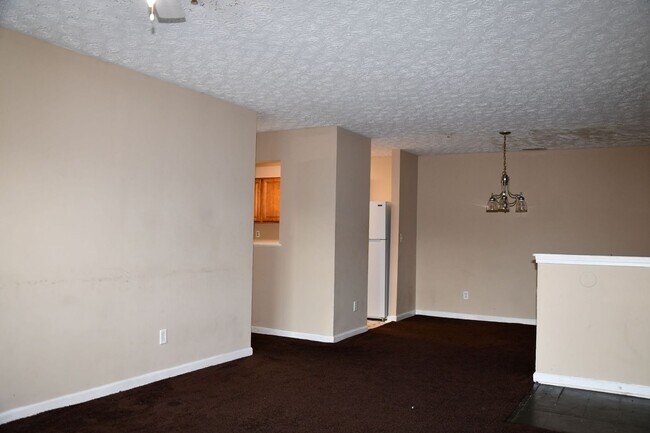 Building Photo - 9301 Waldrop Pl
